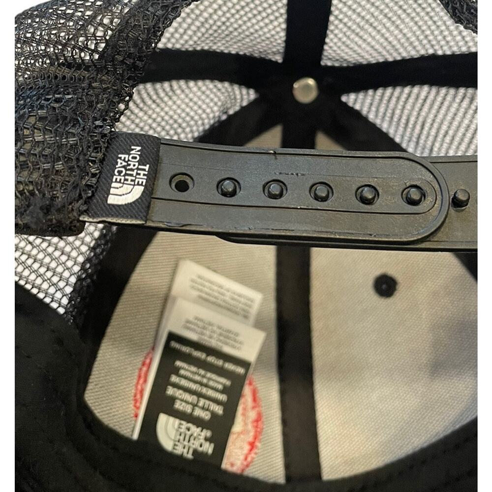 NWOT The North Face Hat CPR Medic Embroidered SnapBack Mesh Classic Cap - Picture 7 of 9